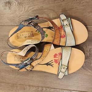 L'ARTISTE Tanja Ankler Strap Sandal Wedge Leather Hand Painted size 41 / 9.5-10